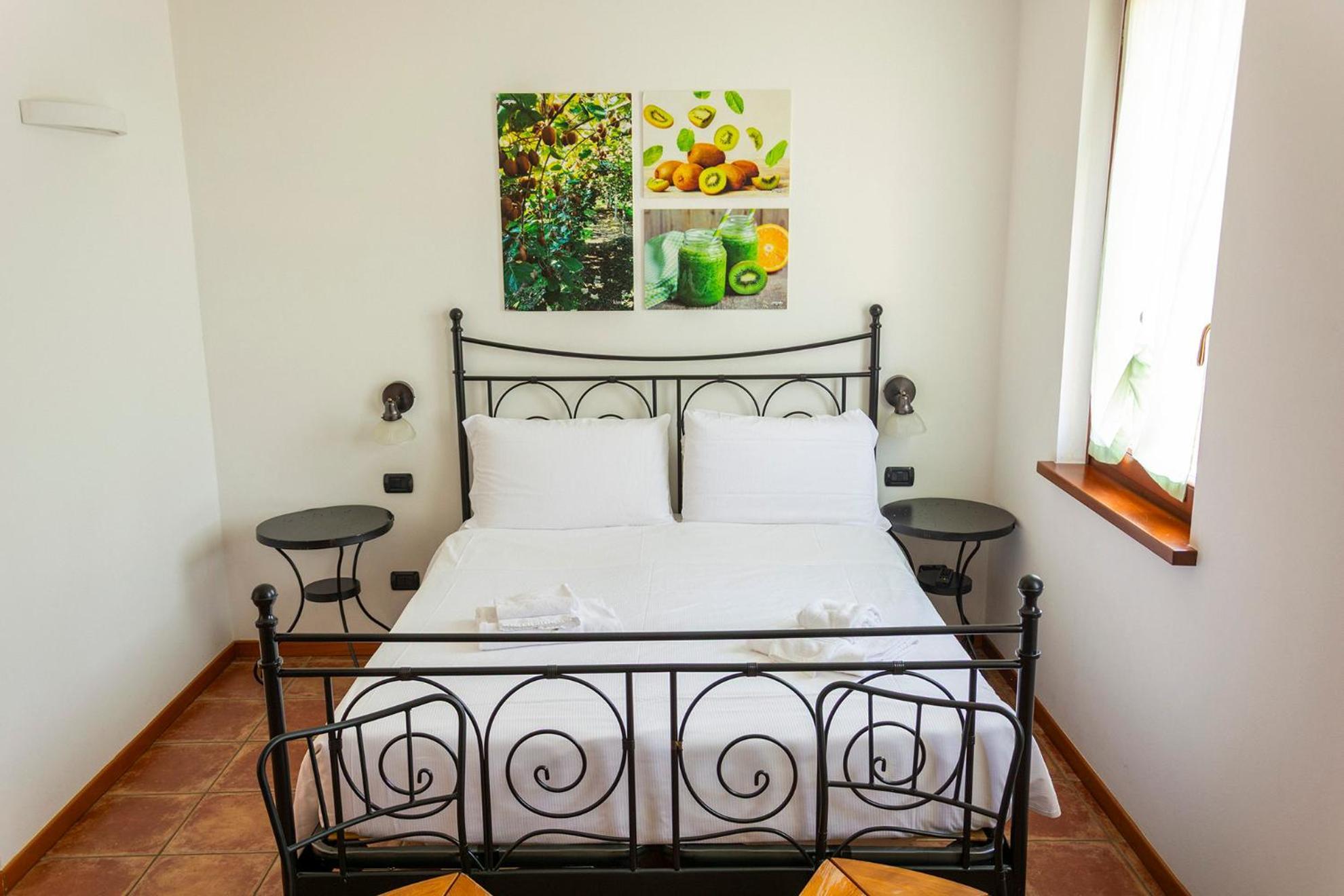 Agriturismo Il Giardino Degli Ulivi Lazise Bagian luar foto