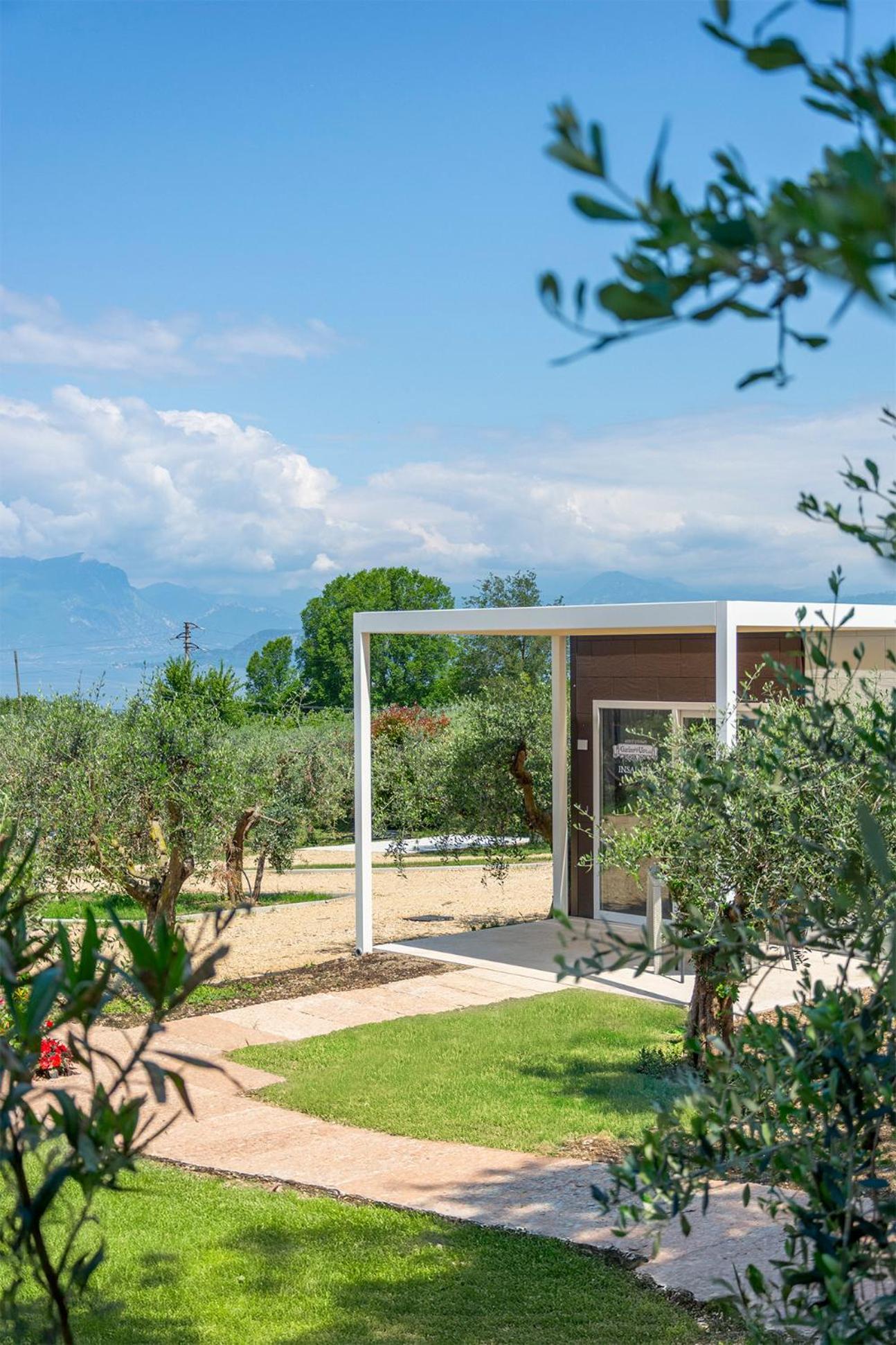 Agriturismo Il Giardino Degli Ulivi Lazise Bagian luar foto