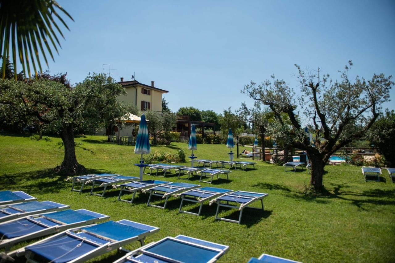 Agriturismo Il Giardino Degli Ulivi Lazise Bagian luar foto